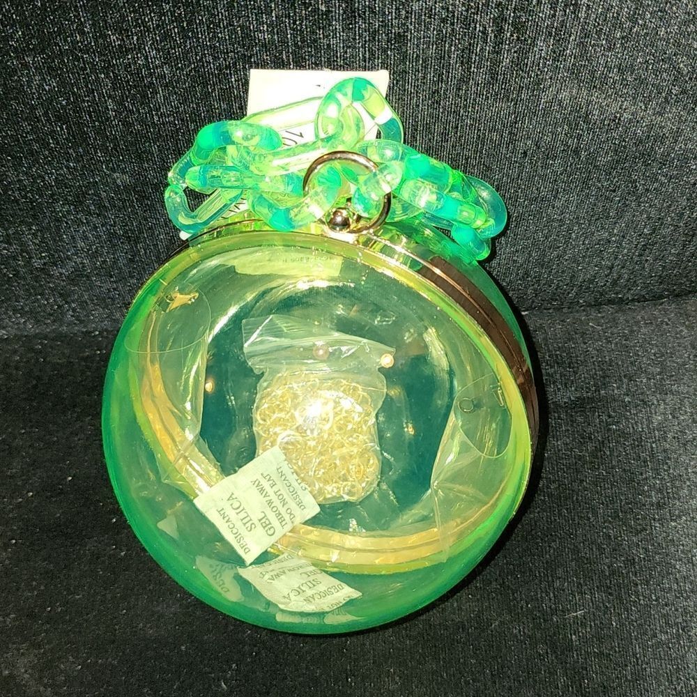 Green Round Purse 